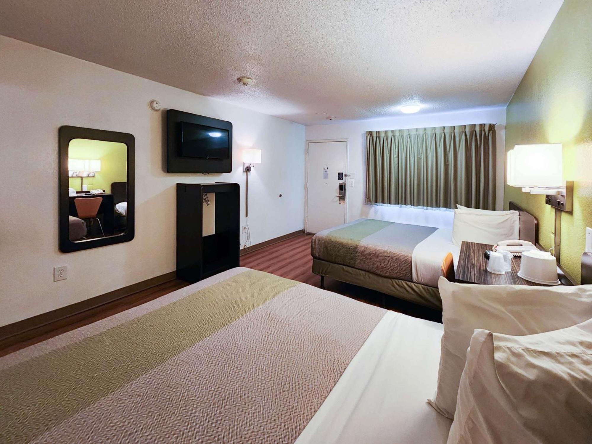 6-baytown, Tx - Baytown East Hotel Mont Belvieu