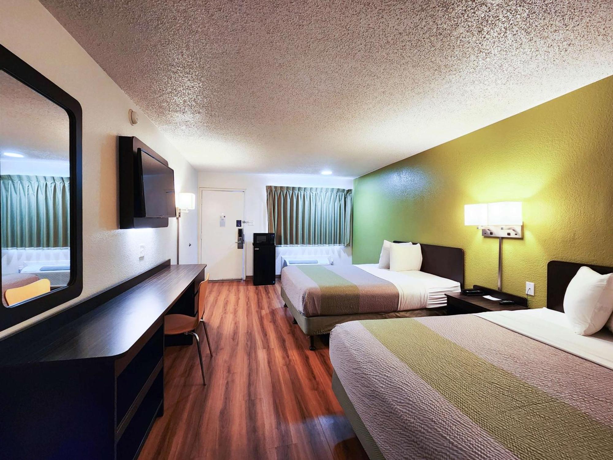 6-baytown, Tx - Baytown East Hotel Mont Belvieu